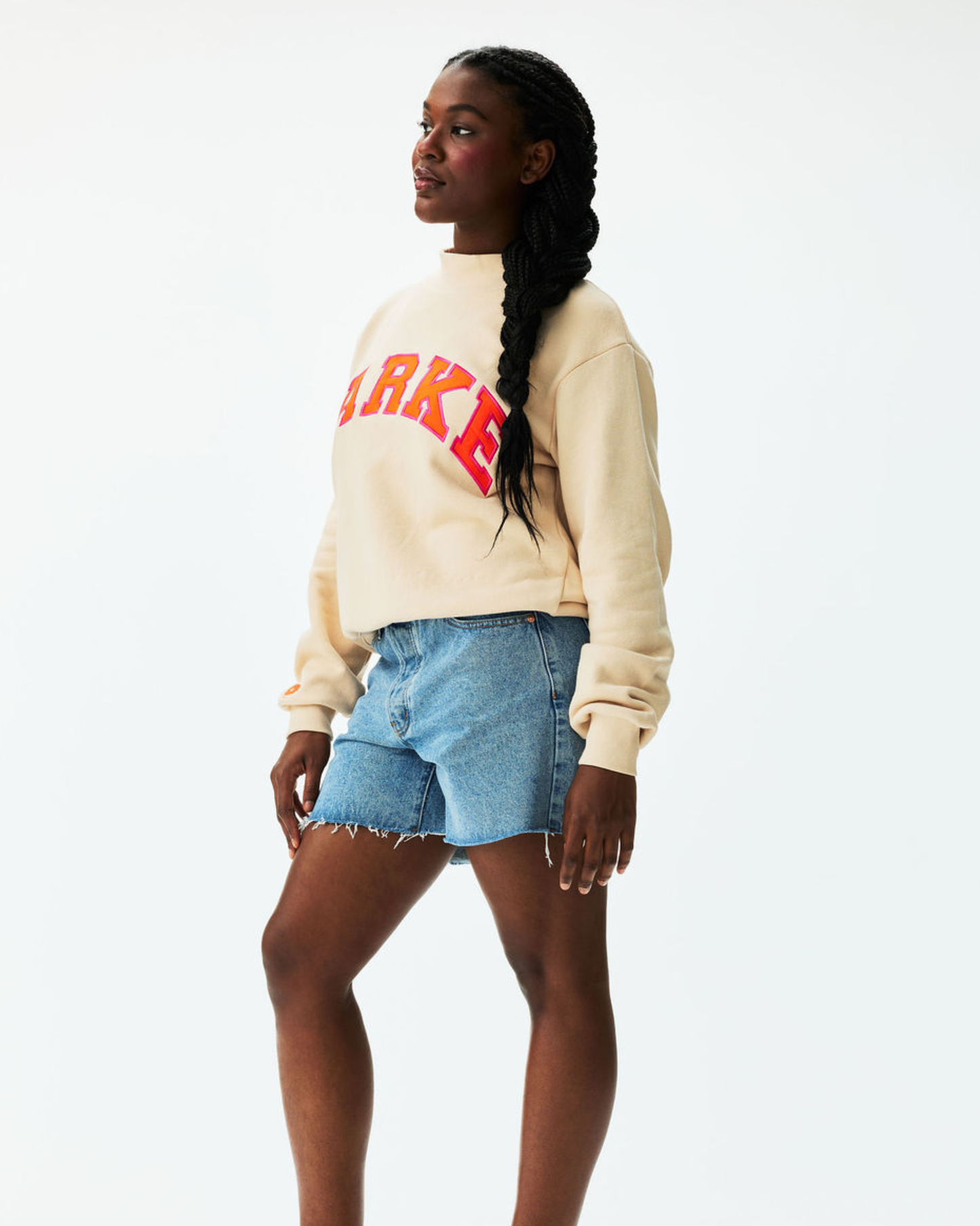 Oversized Varsity Mockneck Sweater – Beige